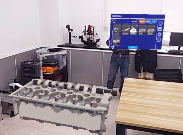 在iPad端查看其中一台HoloLens的第一方视角